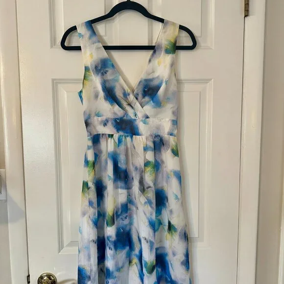 Lightweight Garden Dress by Fleurette (US Size 4)
